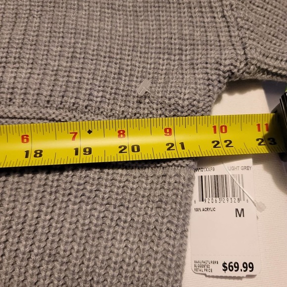 Numero Gray Knit Sweater - Picture 3 of 8